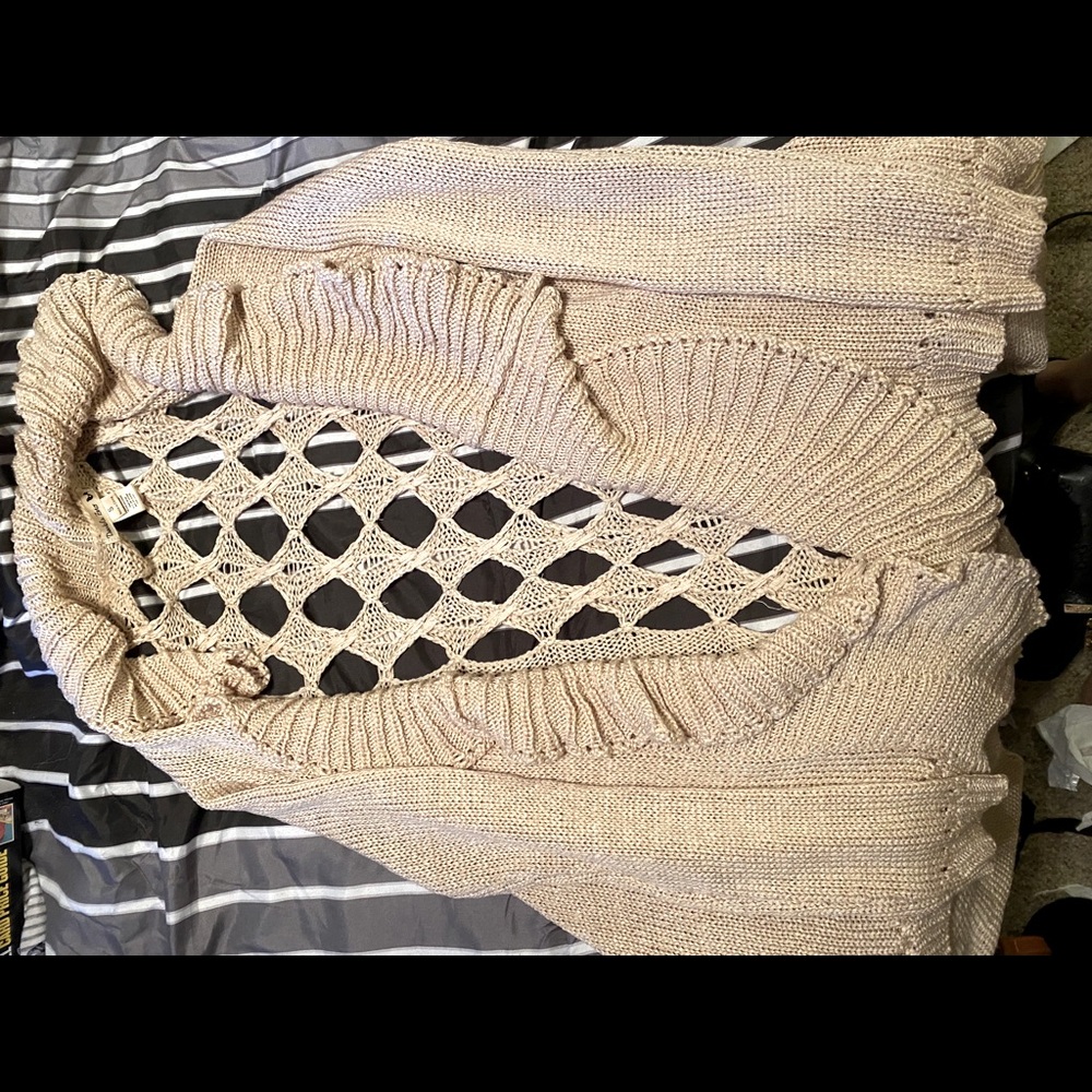 Knitted cardigan